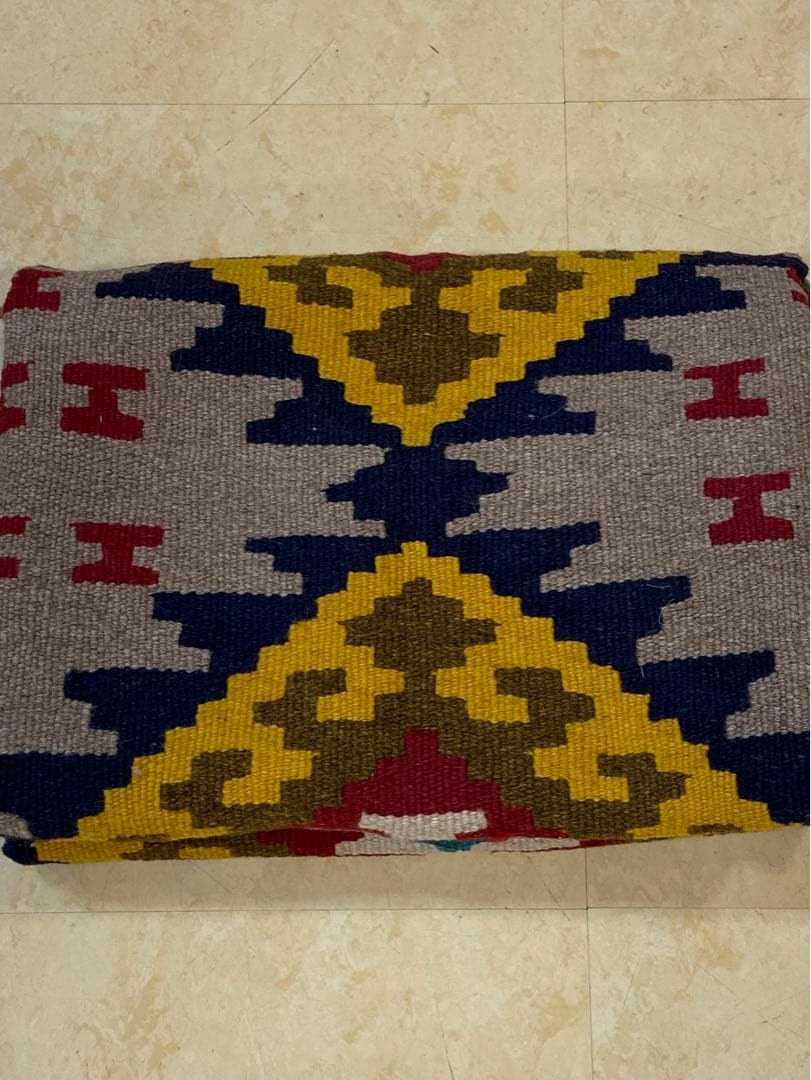 ペルシャキリム　シラーズ産　カシュカイ族　ウール100% 手織り　トライバルラグ