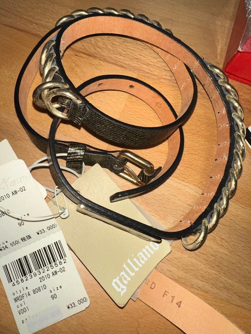 Galliano 装飾的なレザーベルト F14