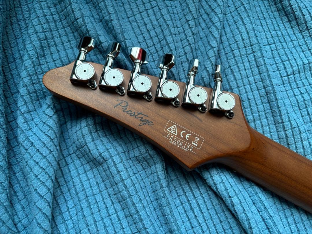 Ibanez AZ2204 Prestige HRM 限定色