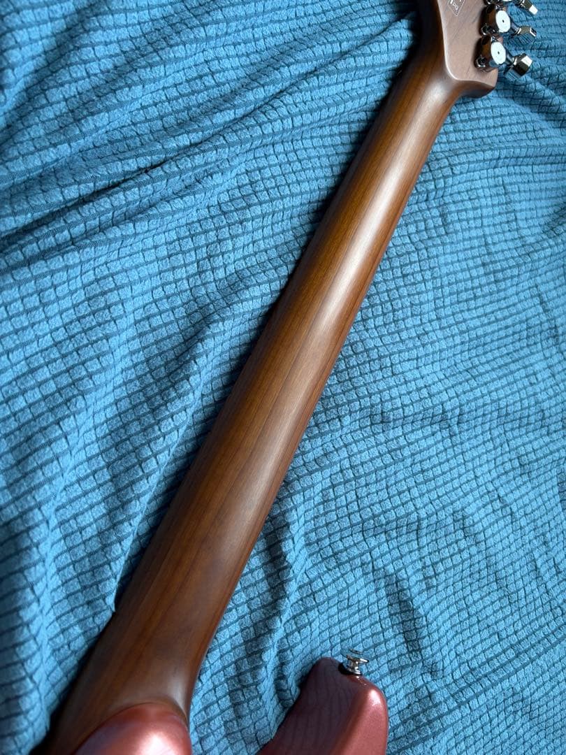 Ibanez AZ2204 Prestige HRM 限定色