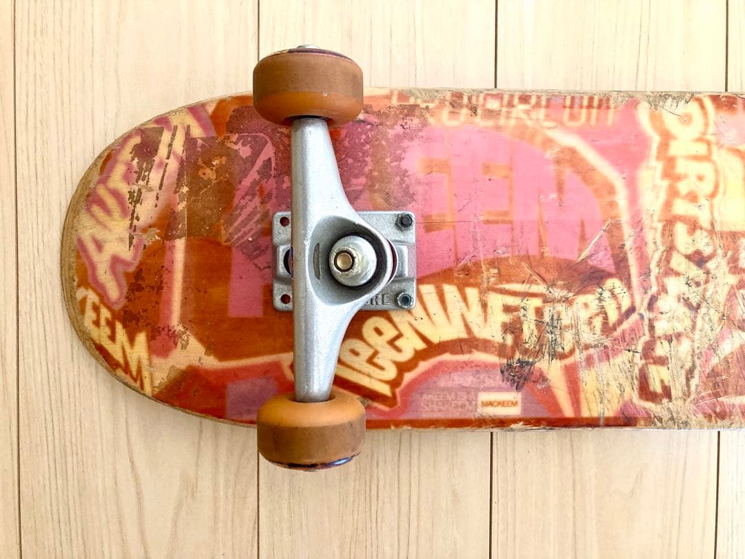 スケボー スケートデッキ AKEEM THE DREAM T-19 コンプリート