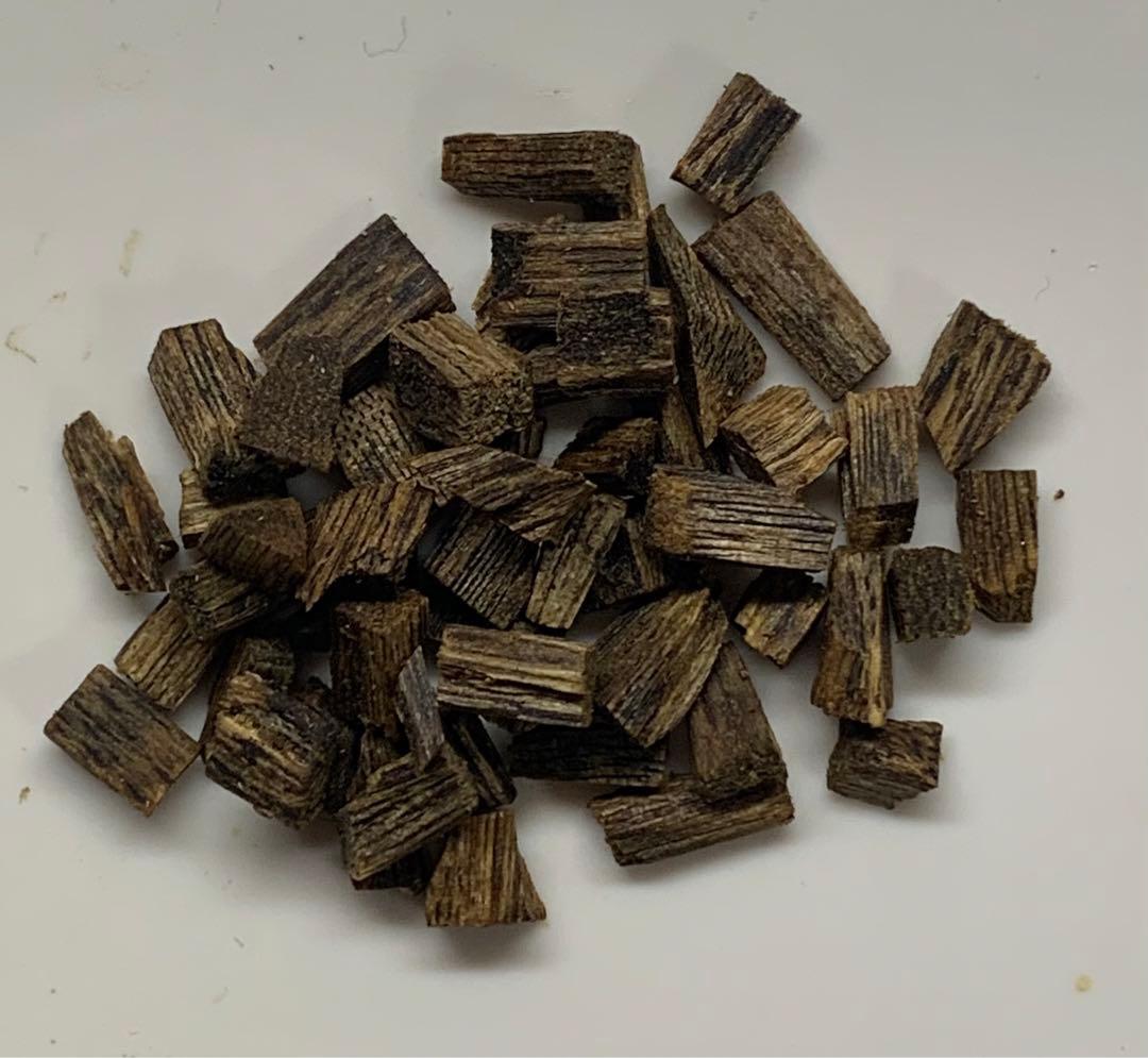 極上伽羅 沈香 香木 重さ:3g