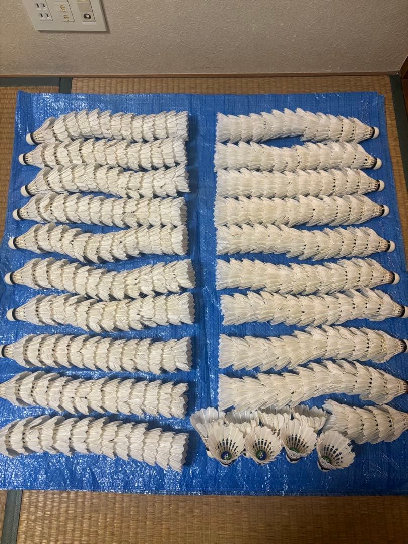 中古⭐︎ニューオフェシャルのみノック用シャトル⭐︎260球