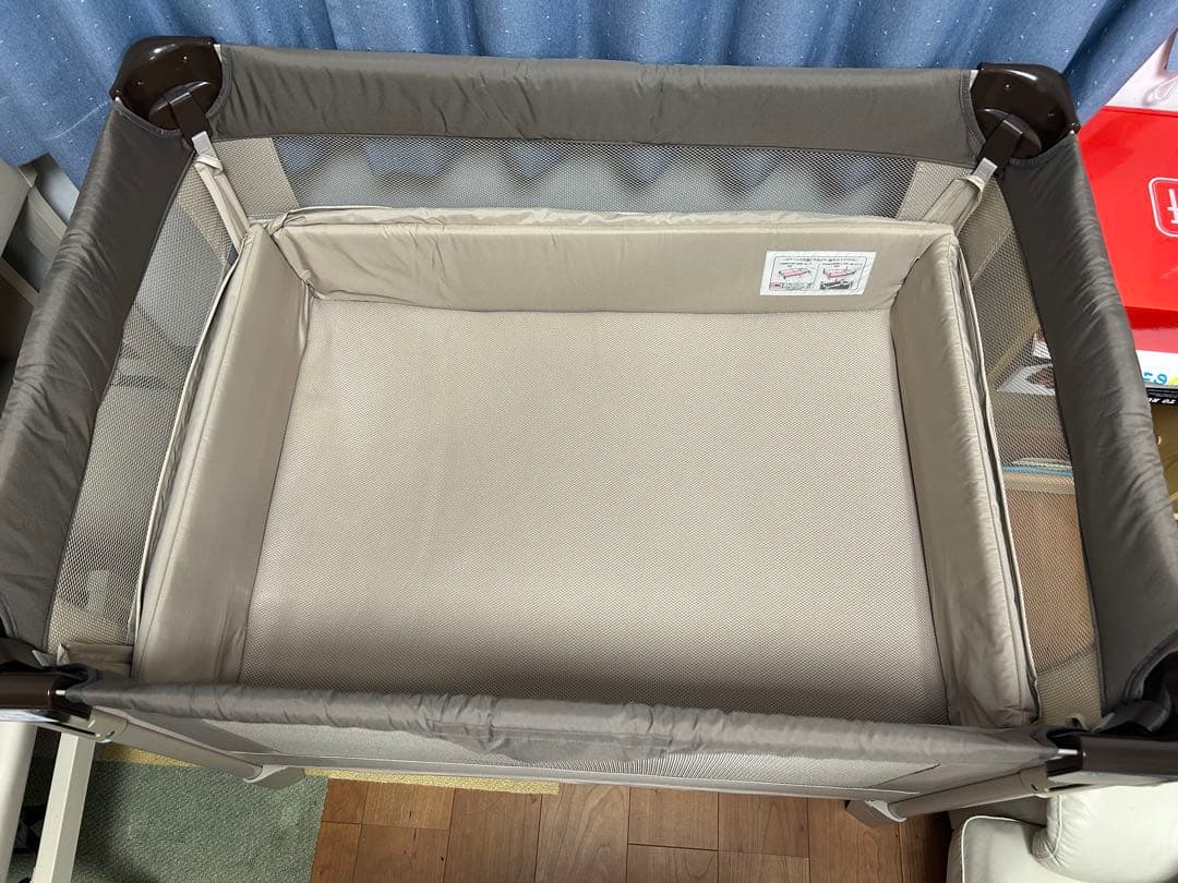 【ねこ】アップリカ Aprica ベビーベッド　ココネルエアー