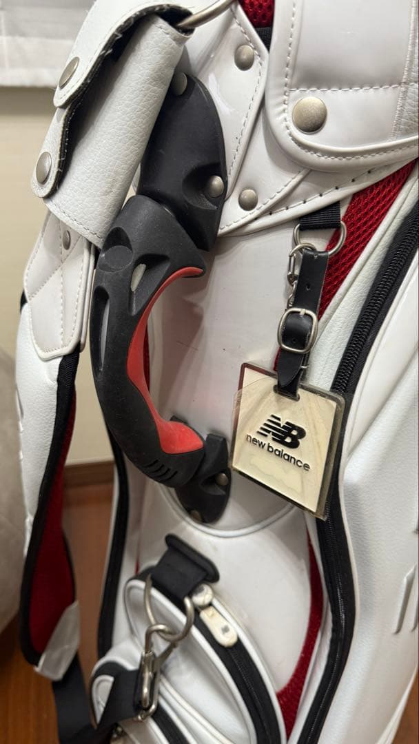 ニューバランス(NewBalance)キャディーバック　白
