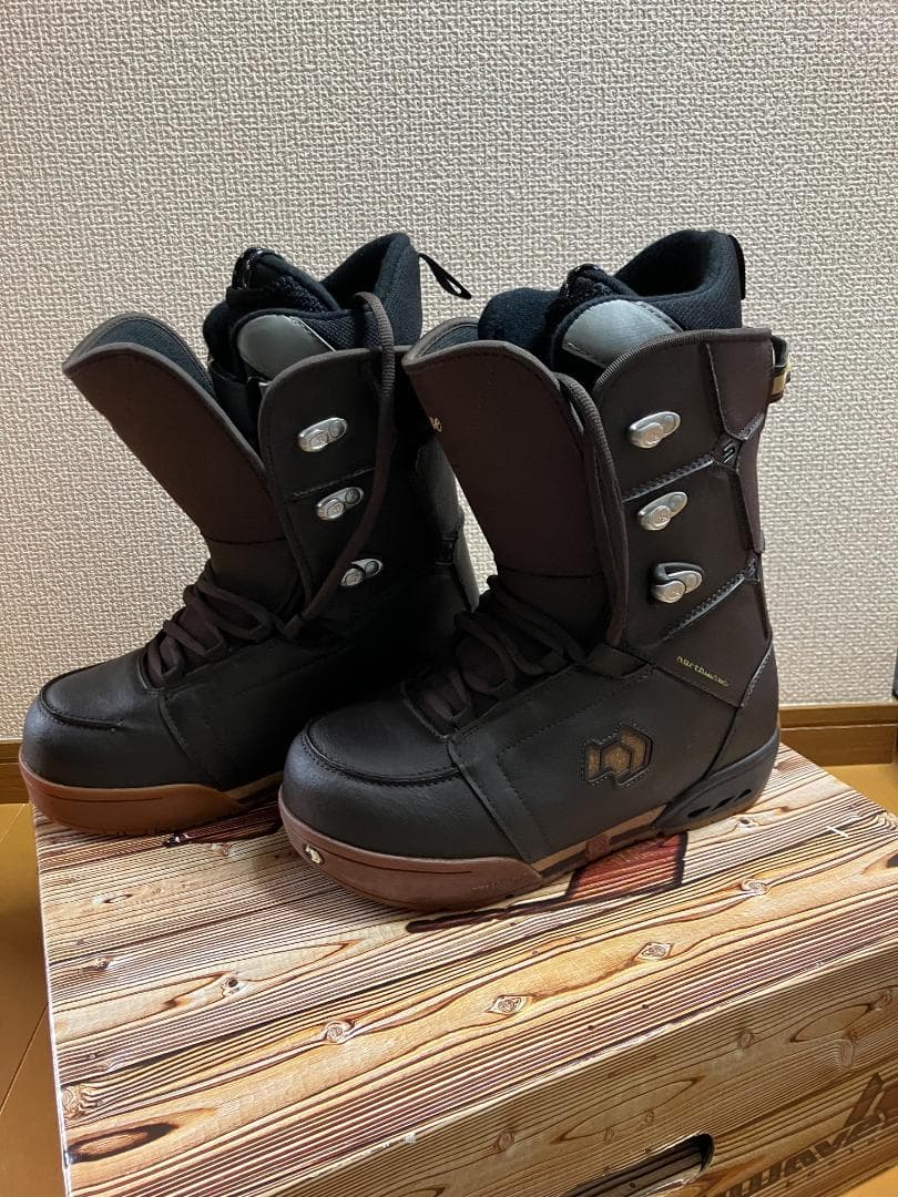 新品未使用　26.0cm　NORTHWAVE ファイブ スノーボードブーツ