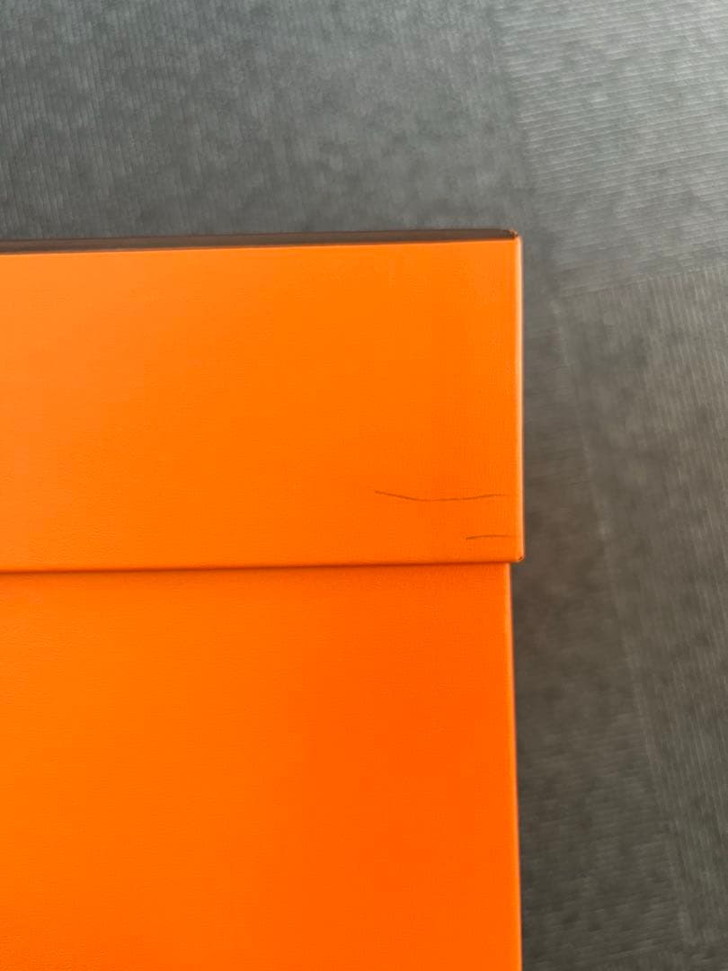 HERMES バッグ空箱　おまけルイヴィトン箱付