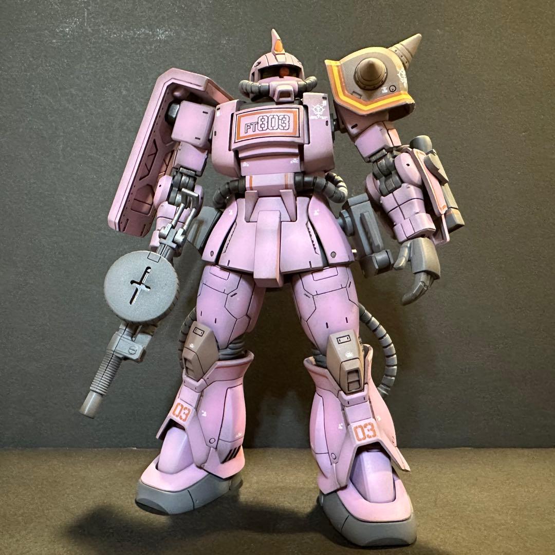 ＨＧ 1/144 ザク・デザートタイプ ピンクパンサー隊機 塗装済 完成品