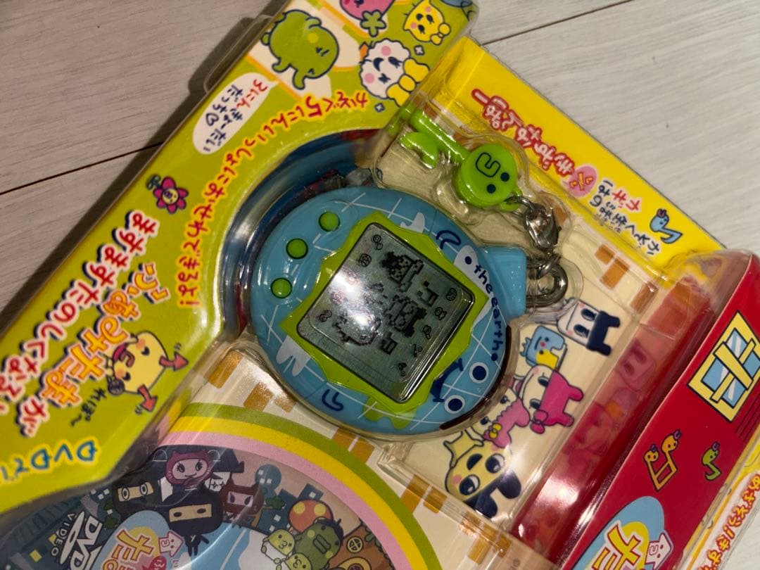 ★希少品★いぇー!ふぁみりーイロイロ! 　たまごっちプラス 　ふぁみたまワールド