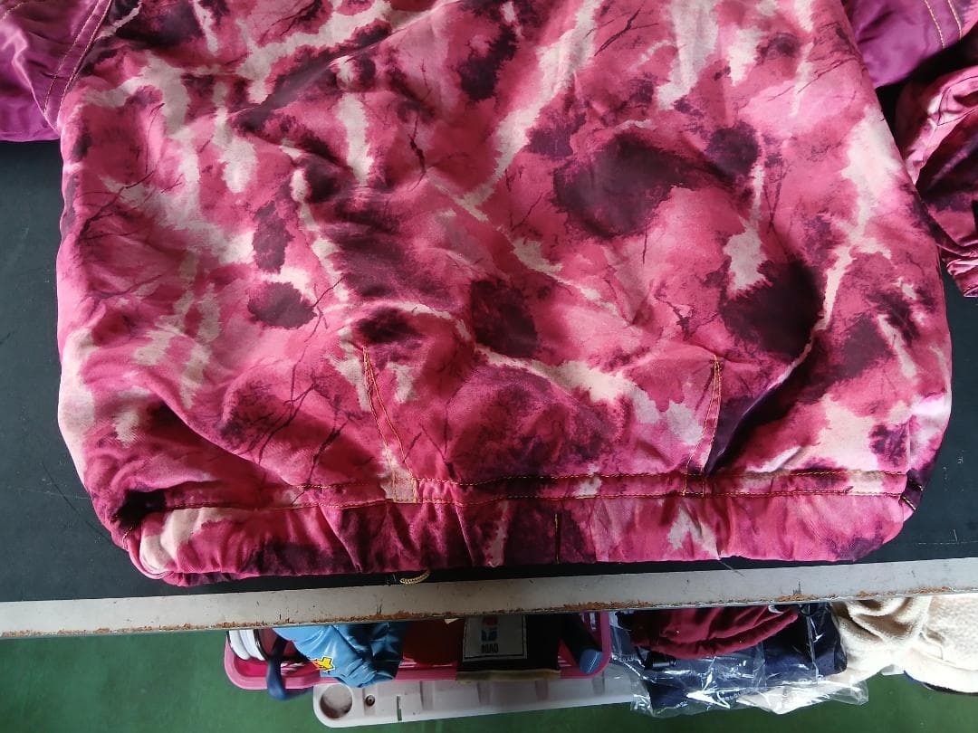 DESCENTE スキーウェア ピンク系　サイズL