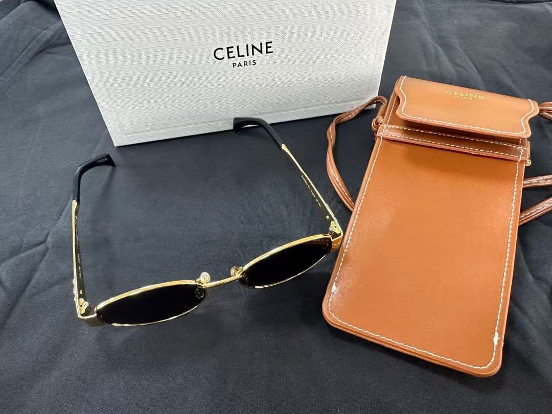 CELINE サングラス ブラック ゴールドフレーム 新品同様