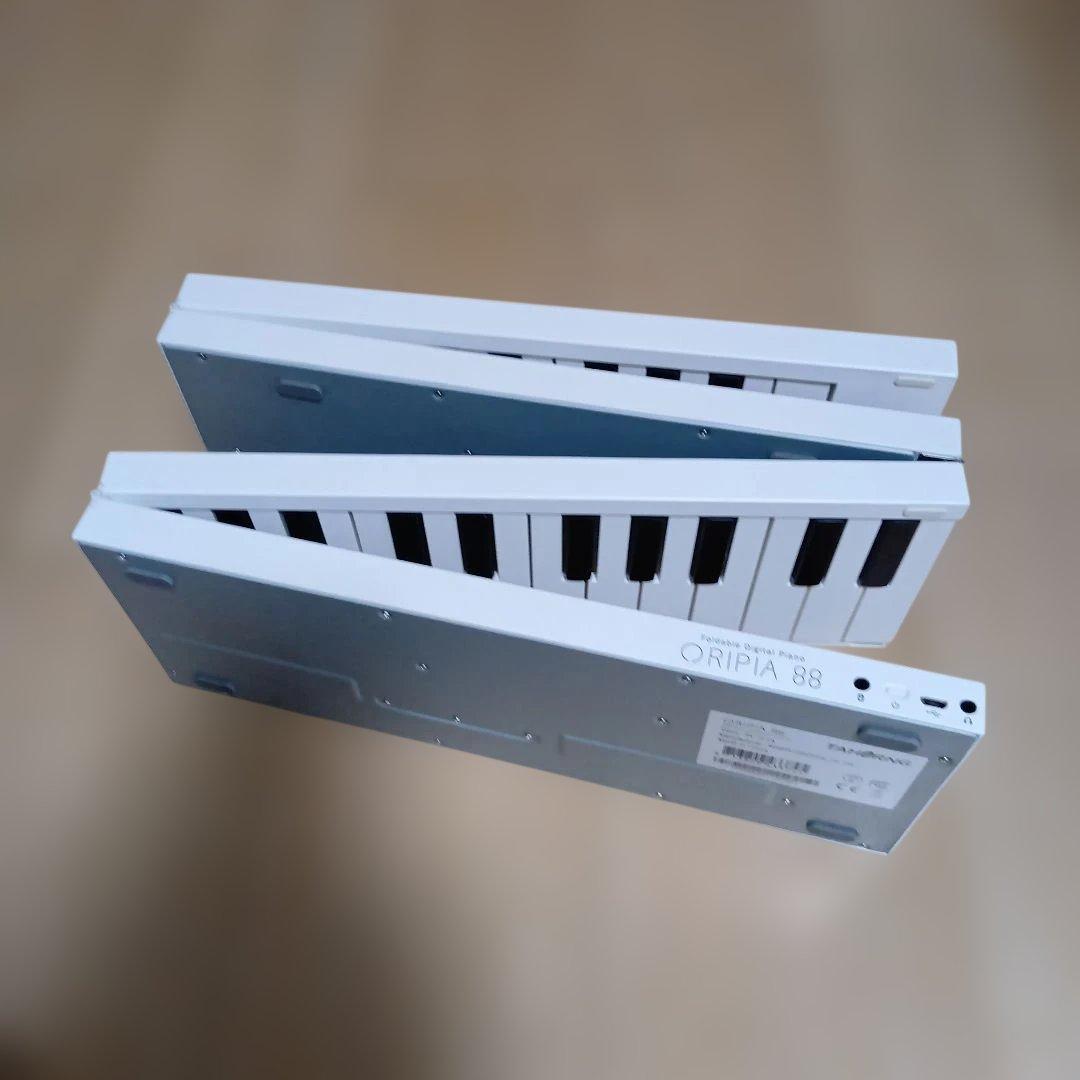 ORIPIA88　オリビア　折りたたみ式キーボード