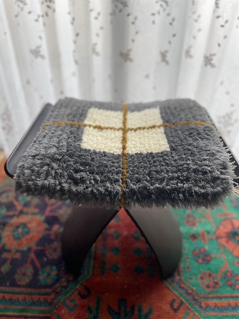 ノッティング 椅子敷き　185