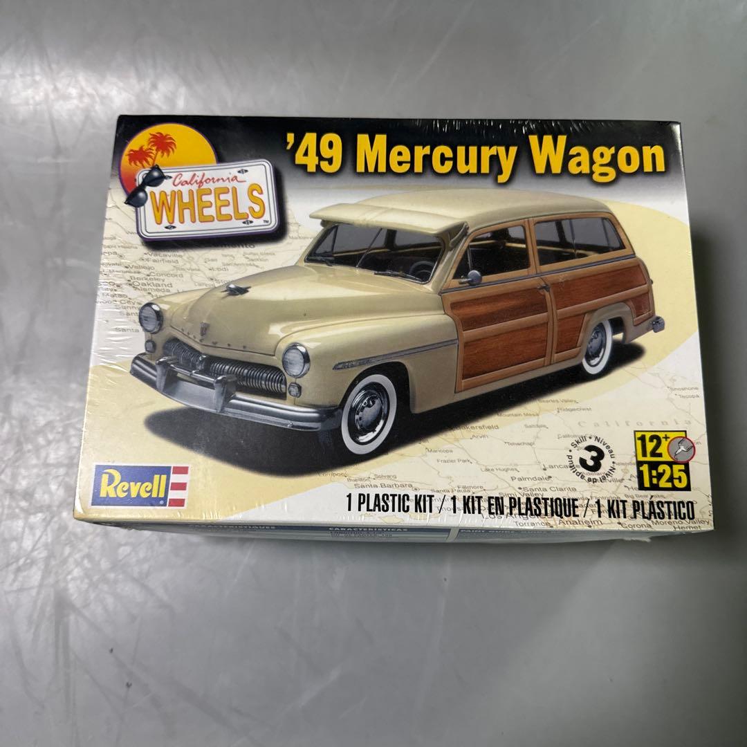 '49 Mercury Wagon プラスチックキット 1:25