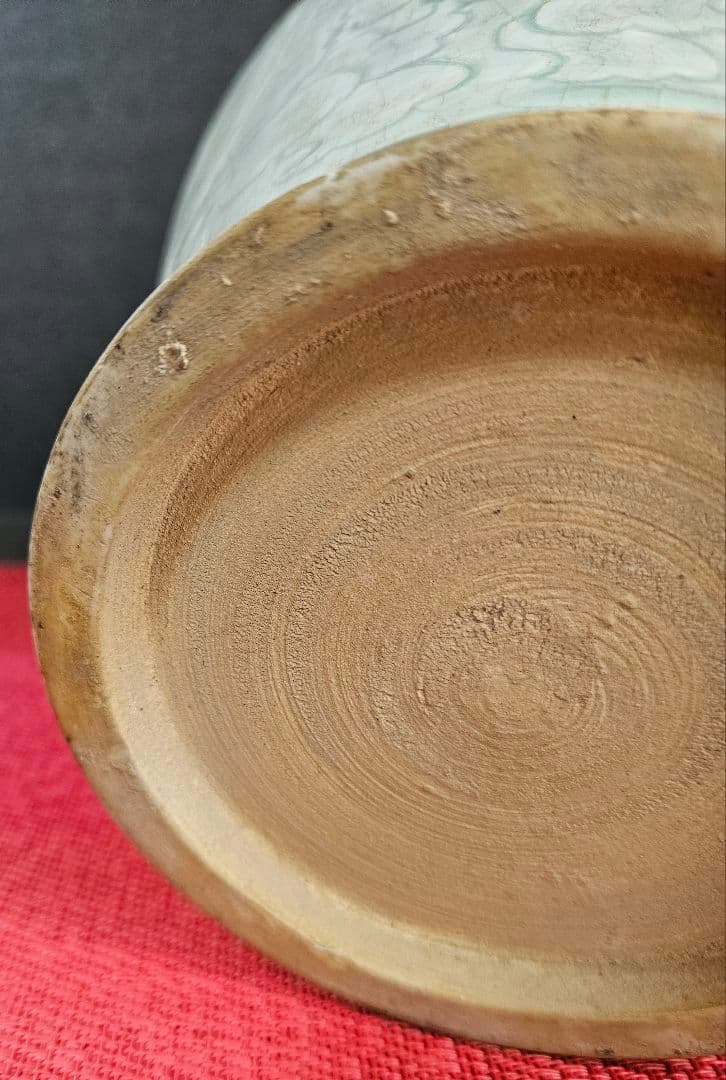 中国古美術　中国古陶磁器　古玩　青白磁　影青　彫花文　瓶　罐　大壺　唐物　古渡り