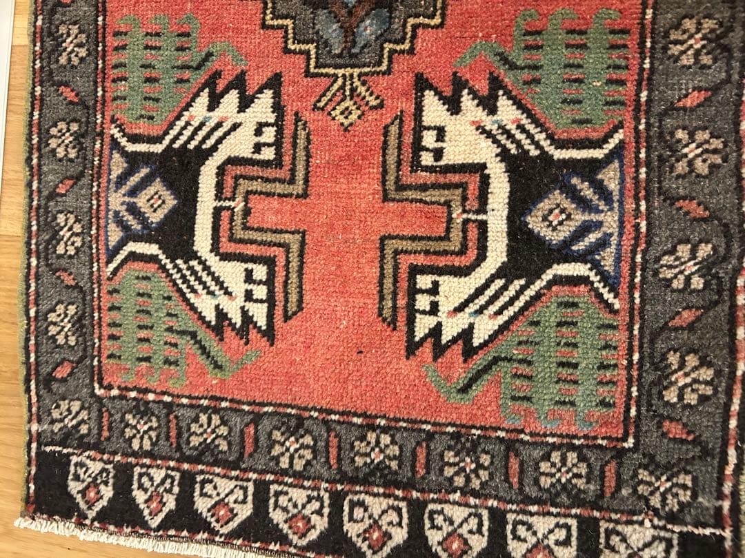 トライバルラグ・トルコヴィンテージラグ・ウール約53×106cm