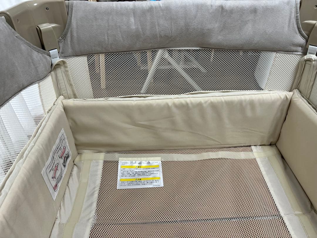 アップリカ　ココネルエアーAB ホワイトベージュ　取扱説明書つき