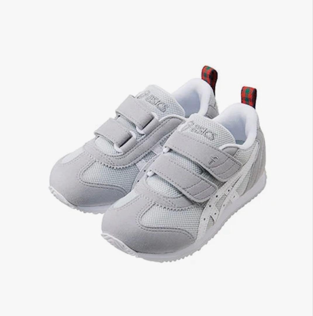 アシックス × familiar スニーカー 18.0cm グレー