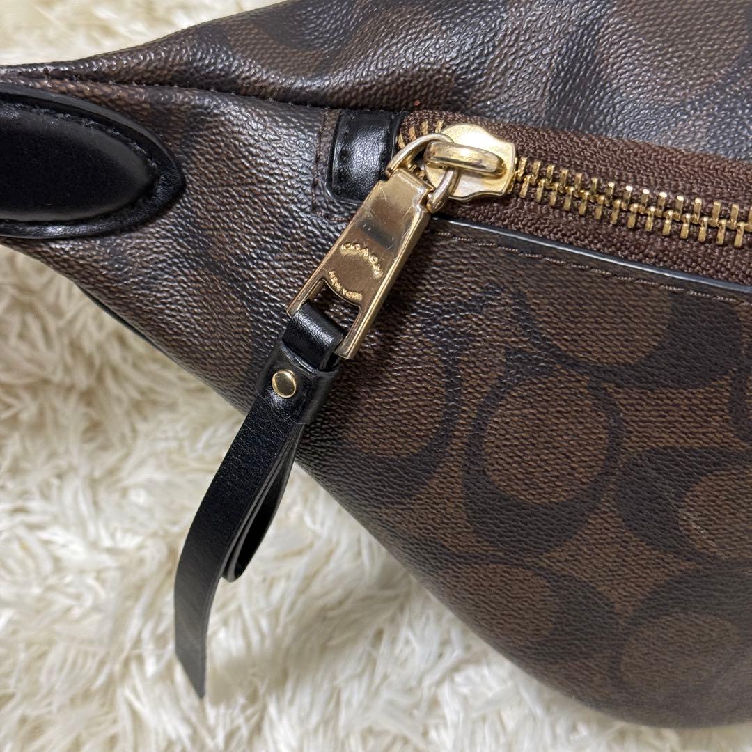 極美品✨COACH コーチ ウエストバッグ PVC シグネチャー ボディバッグ