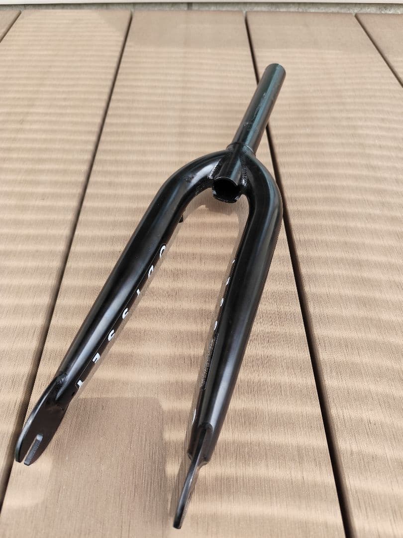 ODYSSEY ブラック フロントフォーク　　　　※トップキャップ無し