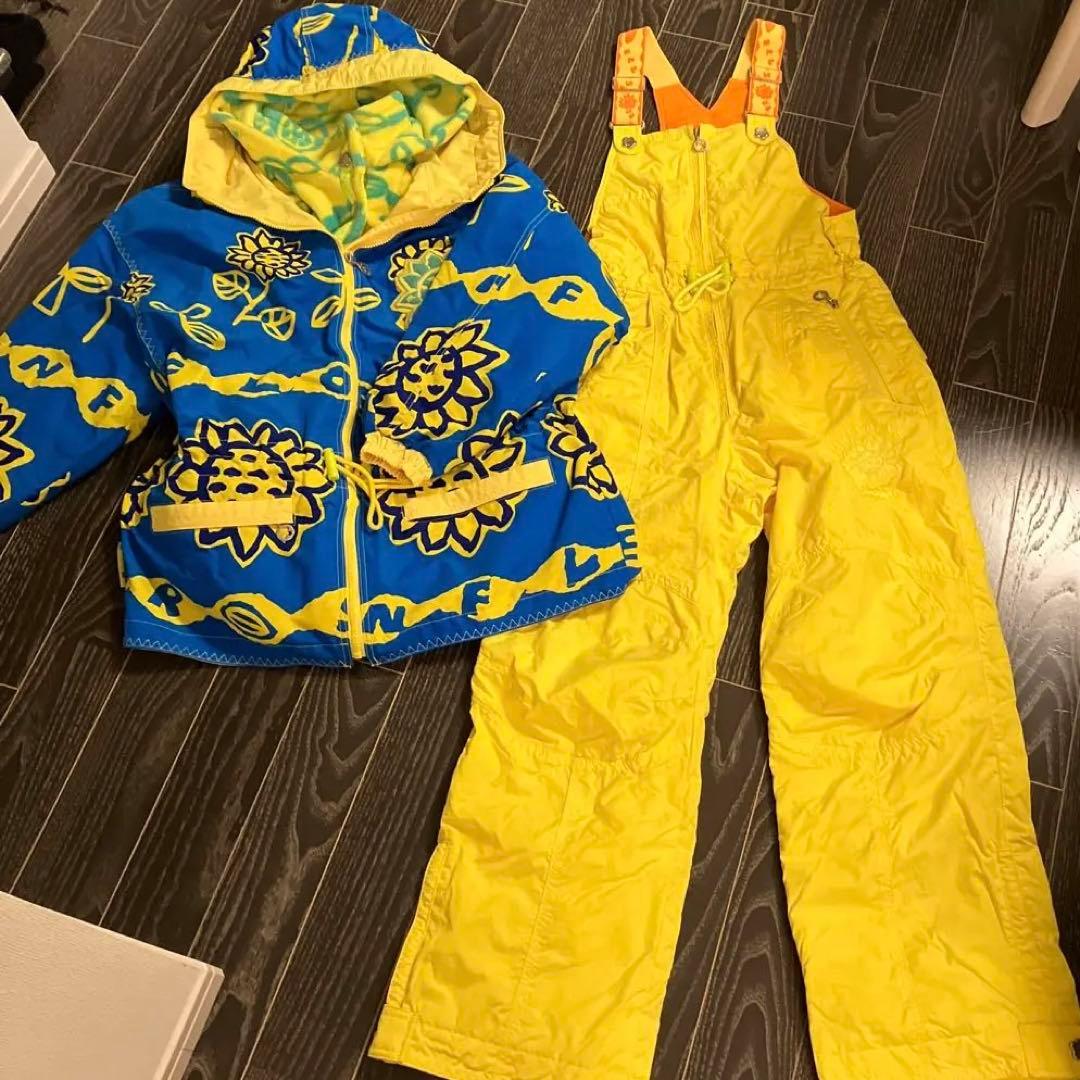 美品⭐︎ellesse italy スキーウェア　スノーボードウェア　レディース