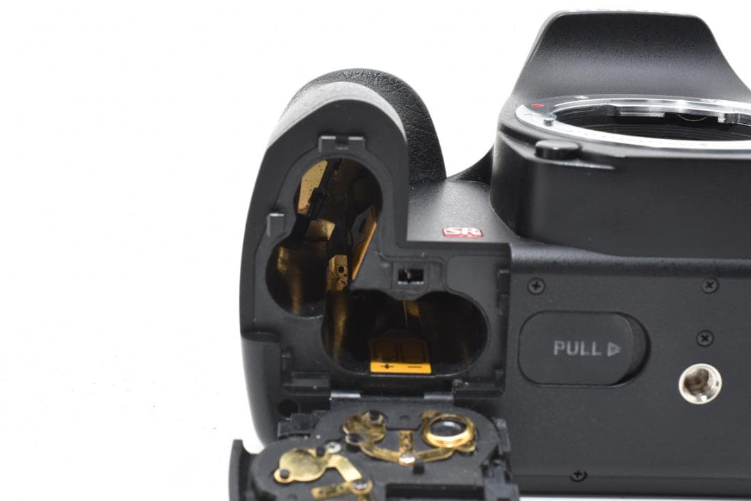 ■ 美品・ショット数4814回 ペンタックス PENTAX K200D ボディ