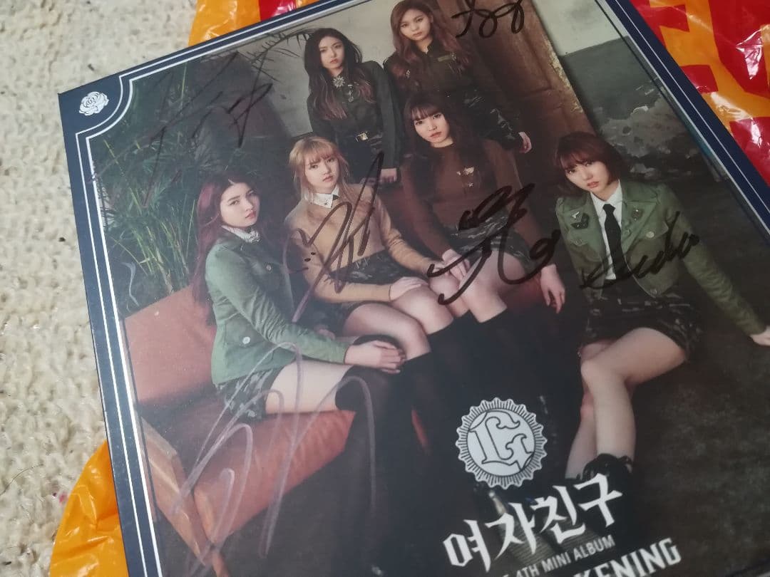 ジーフレンド ヨジャチング 直筆サイン入り アルバム AWAKENING