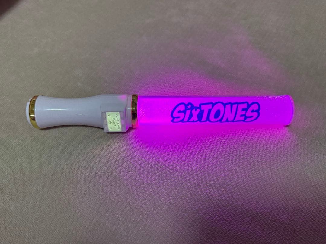 SixTONESキントレ　サマステ　ペンライト