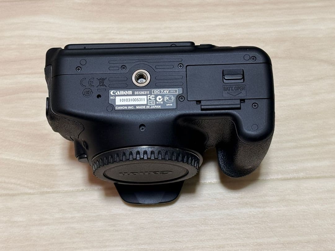 Canon EOS Kiss X5 ダブルズームキットEF-S18-55mm