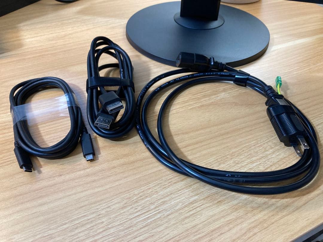 EIZO 4K 27型 カラーマネージメント液晶モニター