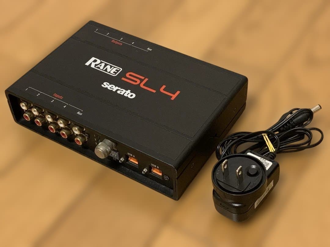 最終型RANE SL4 SERATO DJ交代が簡単USB2系統ACアダプタ付