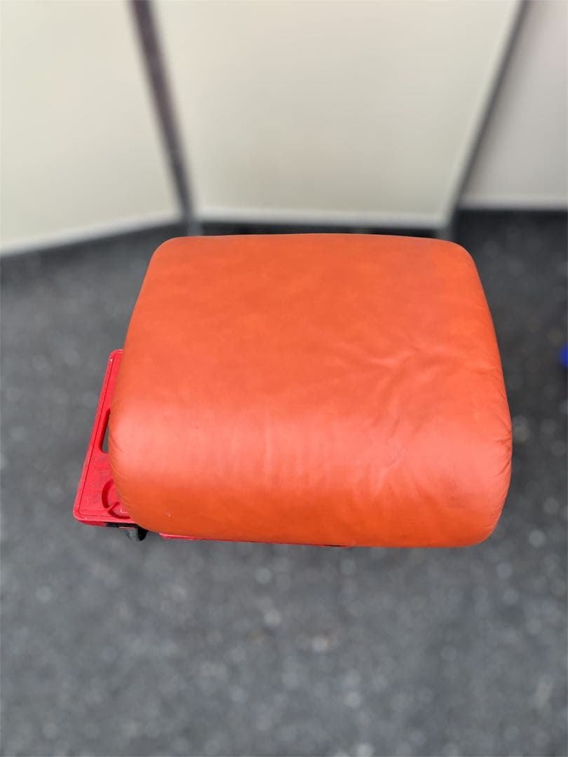 himollaヒモラ ゼロストレス リクライニングチェア&オットマン 本革