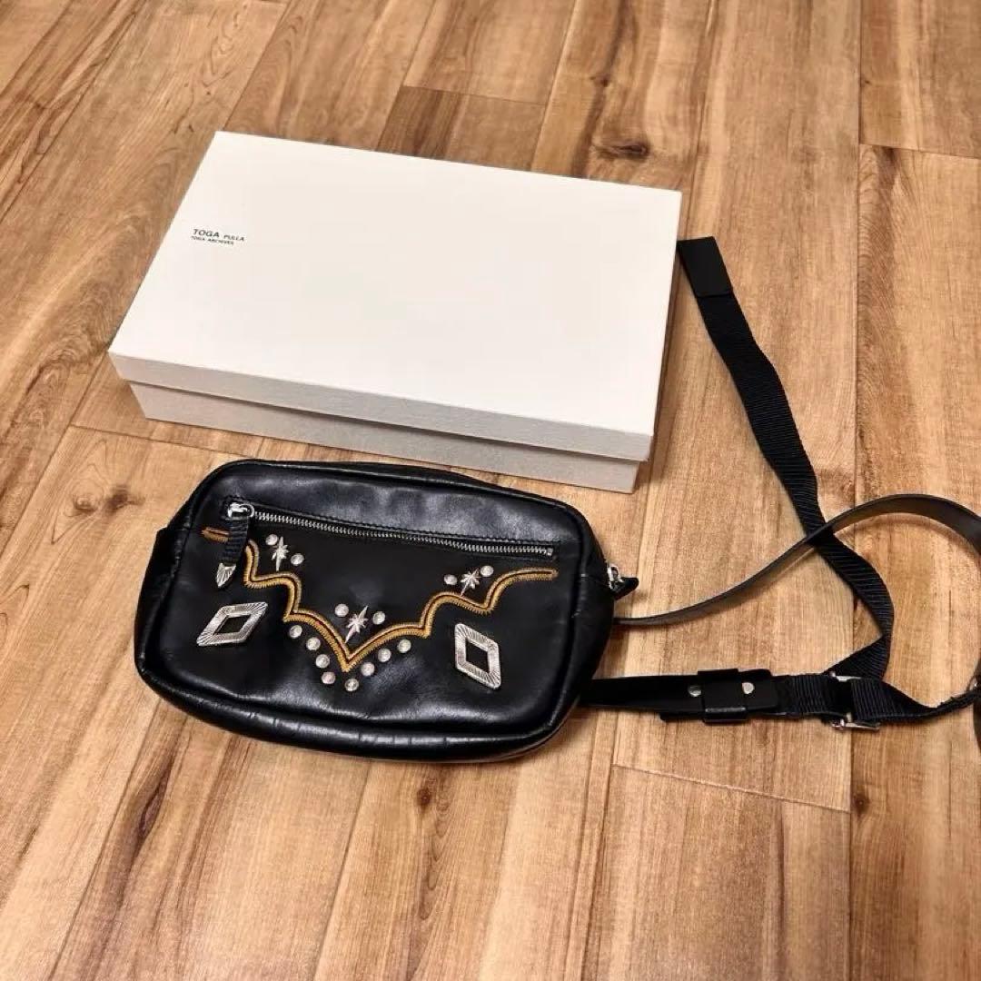 TOGA ボディバッグ 箱付き