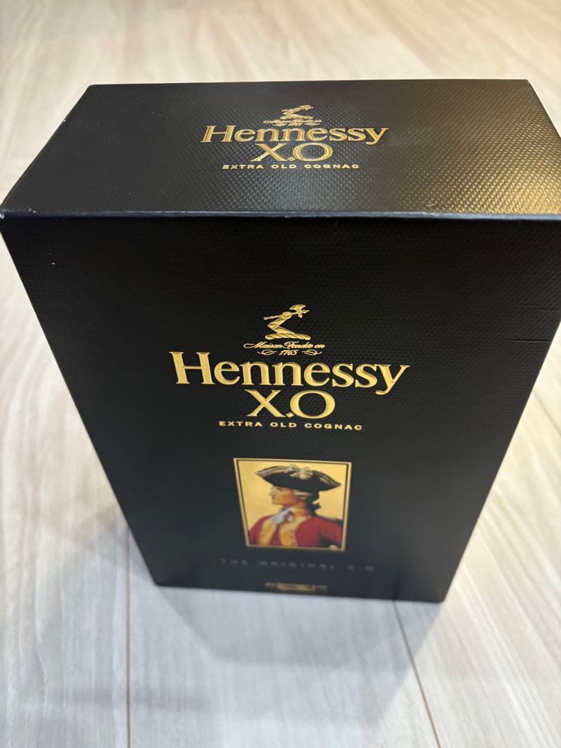 未開封 Hennessy ❣️クリアボトルXO 黒キャップ　ギフトボックス