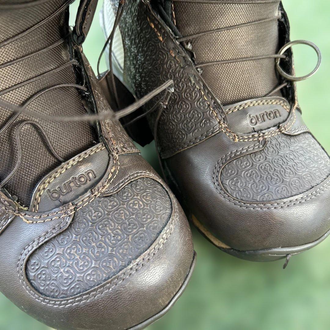 Burton Emerald 女性用スノーボードブーツ 24.5