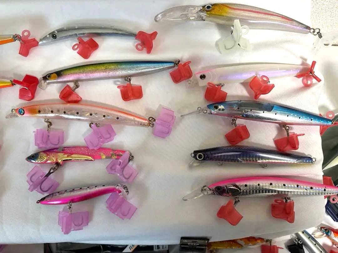 ☆大量ルアー☆シーバス引退セット　青物ルアーリーダー付