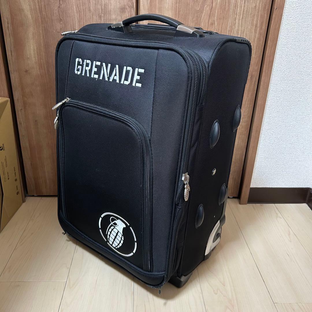 GRENADE（グレネード）　キャリーバッグ　機内持ち込み可