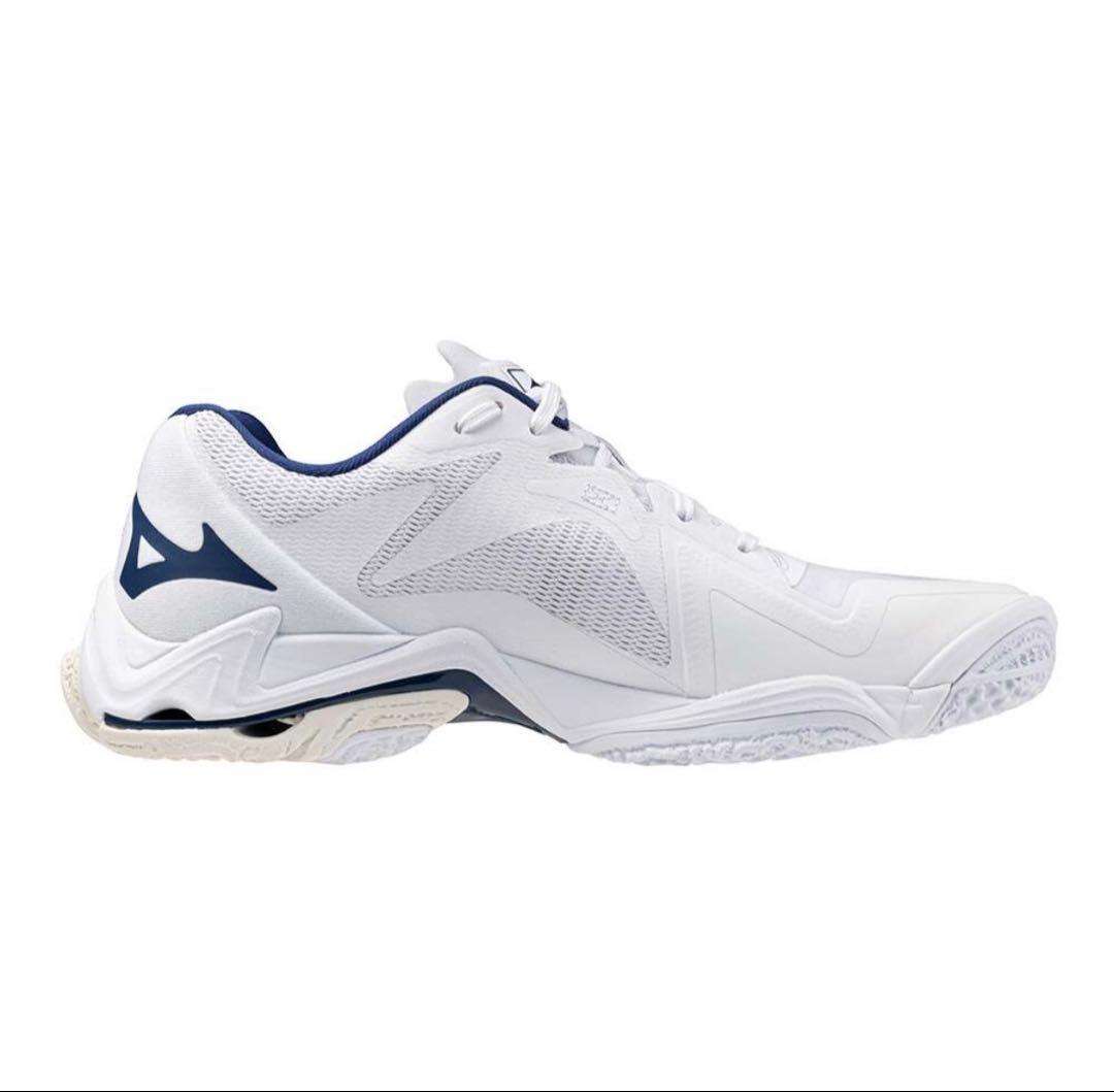 ウェーブライトニングZ8（最新モデル）26cm