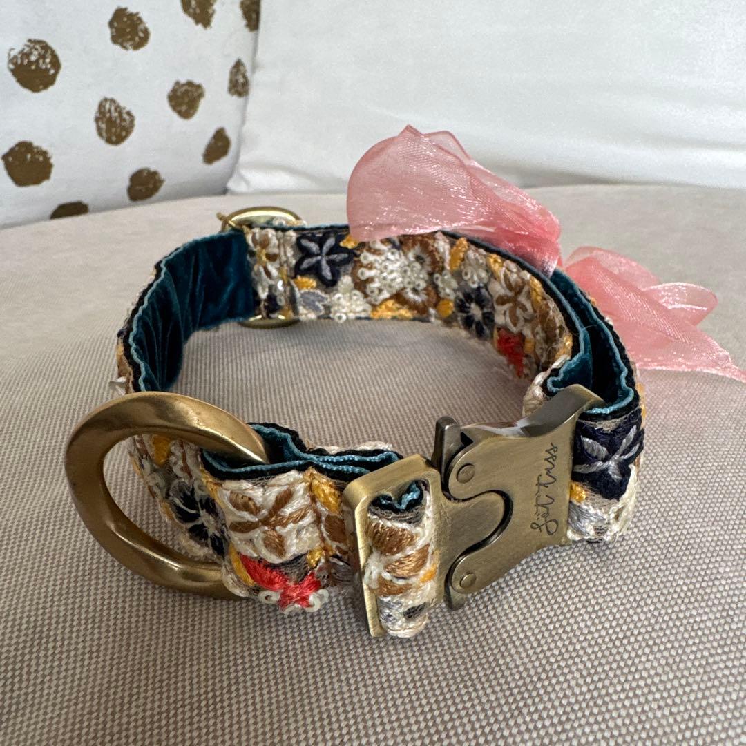 Sorters ソッタス　花柄刺繍 ベルベット犬用首輪　新品未使用