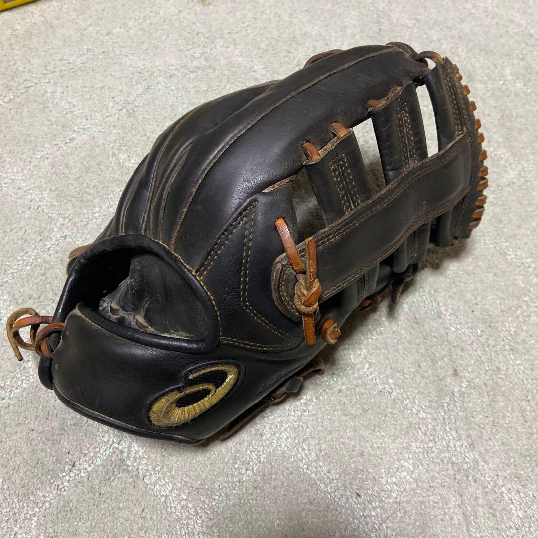 野球用品撤廃したアシックスの硬式レザーグローブ ダークブラウン