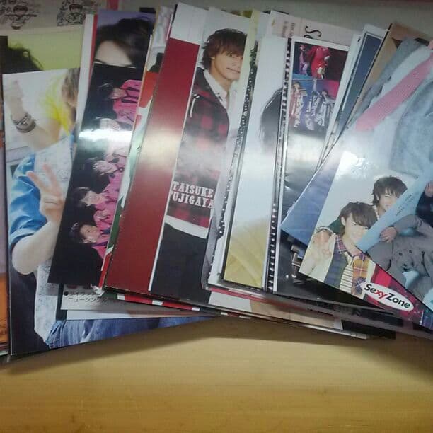 ポスター、シール、カード