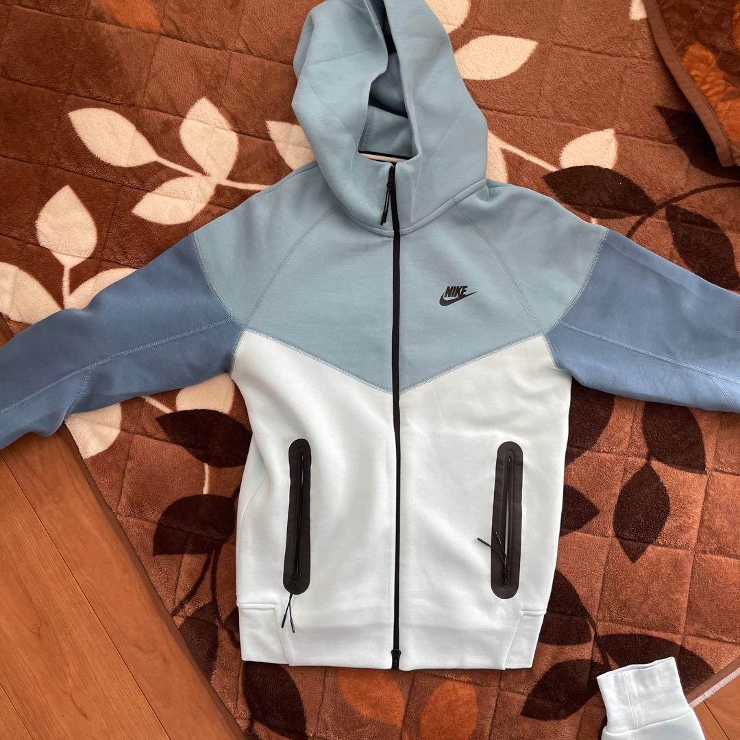 テックフリース　NIKE 上下　セットアップ　XS 海外限定