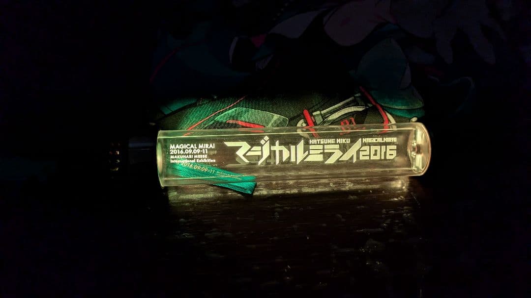 マジカルミライ2016 TシャツMサイズとペンライト
