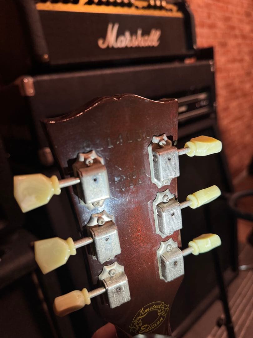 TAK MATSUMOTO／松本孝弘 モデル キャナリーイエロー