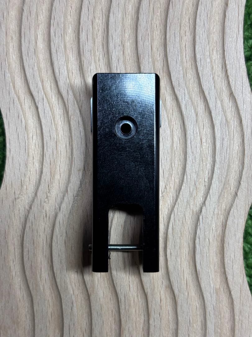 廃盤品　フリーダムアート 東京マルイグロック17/22用アキュコンプA G17