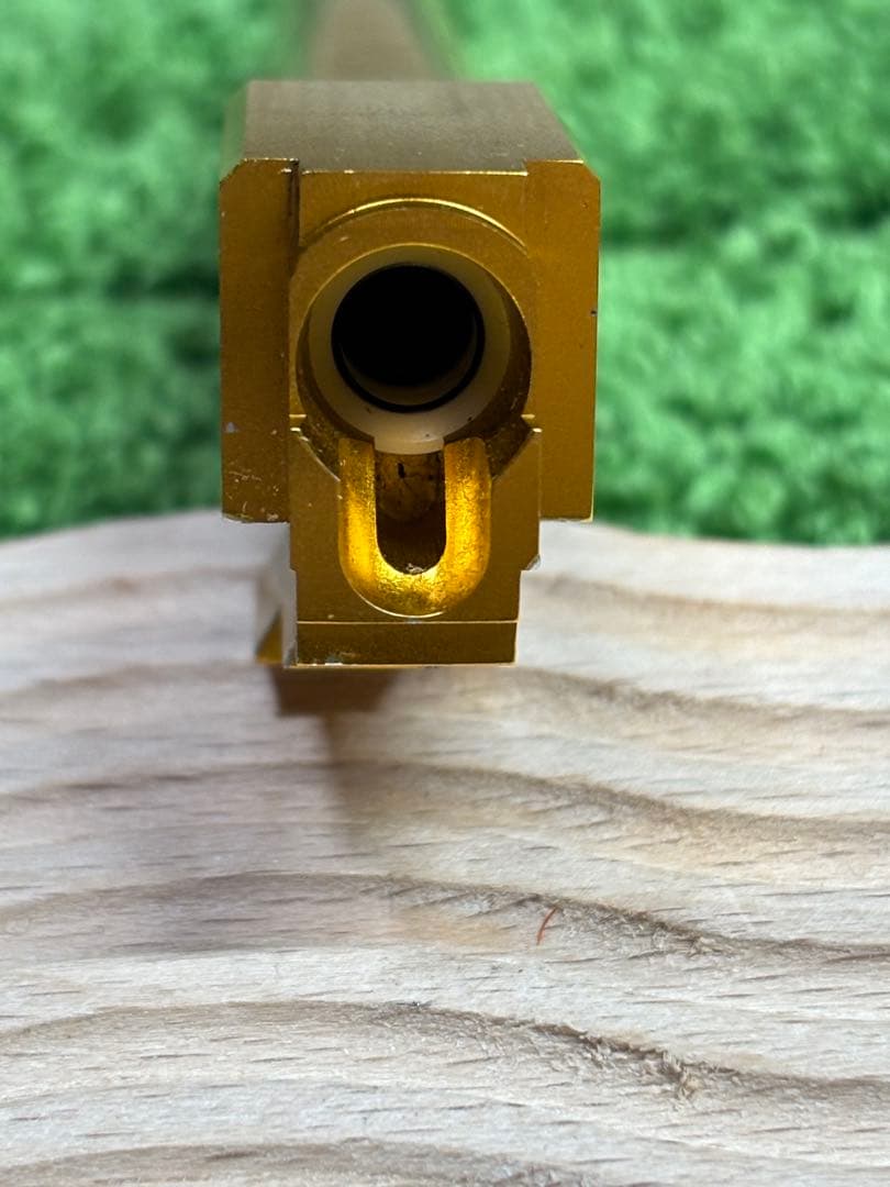 廃盤品　フリーダムアート 東京マルイグロック17/22用アキュコンプA G17