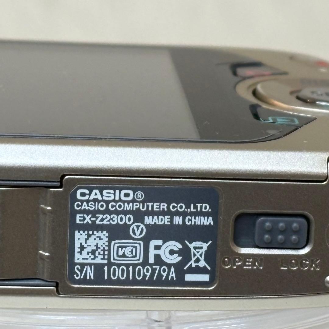 CASIO カメラ　EX-Z2300 充電器　ゴールド コンデジ　動作品