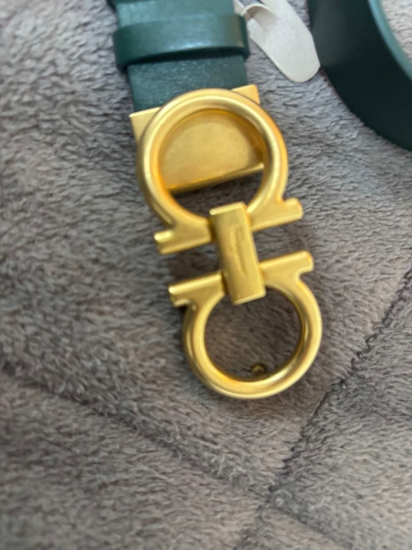 フェラガモ　リバーシブルベルト