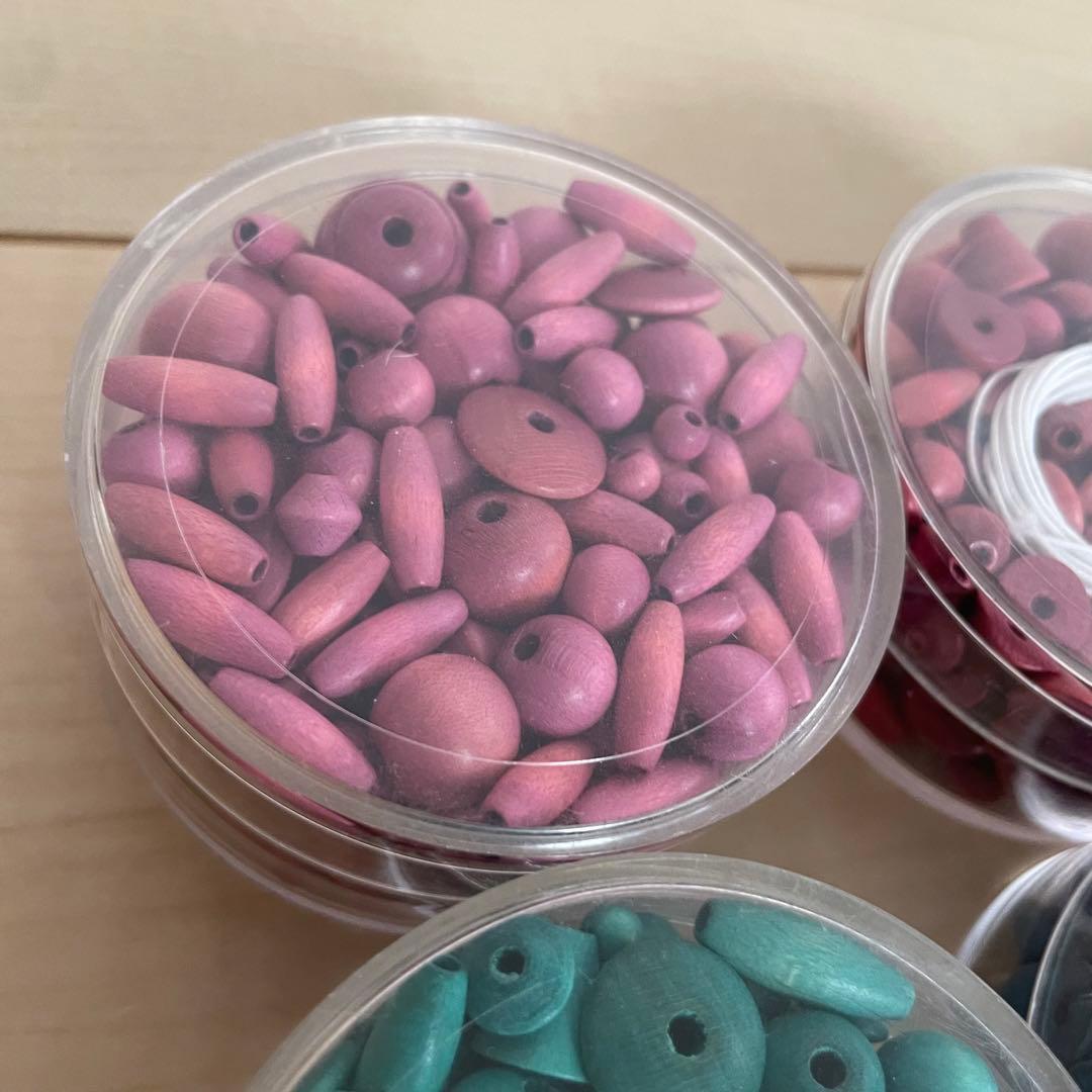 ジョバネック　ドイツ製　木製ビーズ　ウッドビーズ　ニキティキ