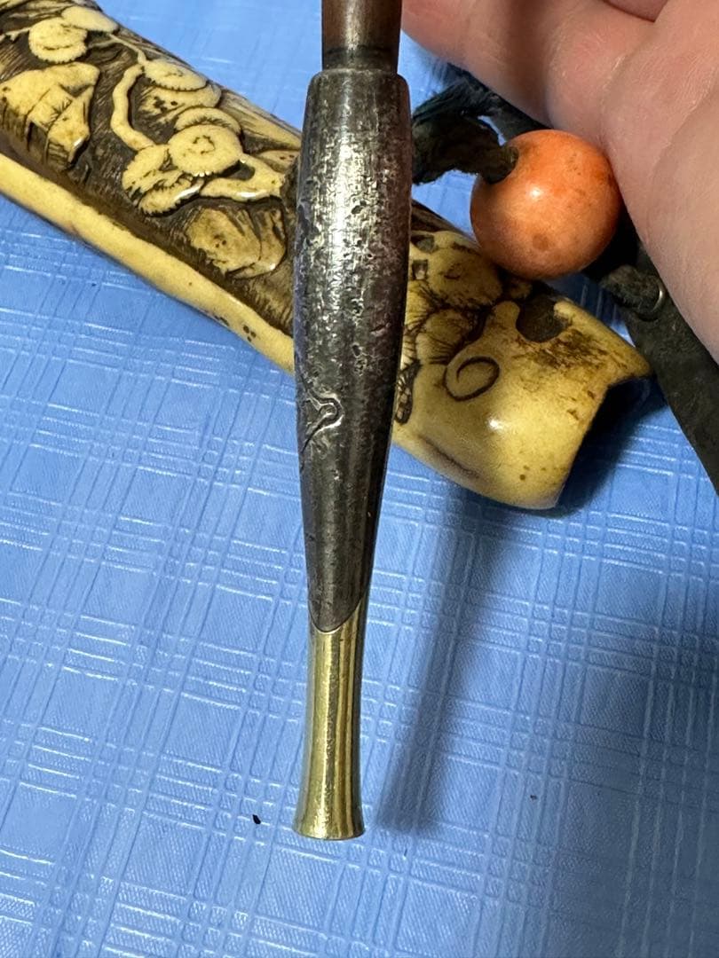 提物 烟管入れ 金口 珊瑚